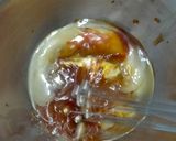 A picture of step 1 of Marble pancake.