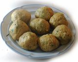 A picture of step 2 of Punjabi classic roti --missi roti.