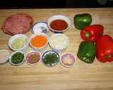 Foto del paso 1 de la receta: Pimientos rellenos con carne y quinua
