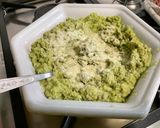 Une image de l'étape 10 de Purée de brocolis à la crème et parmesan.