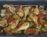 Foto del paso 3 de la receta: Pollo al horno con patatas