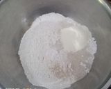 Foto langkah ke 1 dari resep 67. Martabak Manis/ TerangBulan Empuk Teflon Simple(Tanpa Mixer).