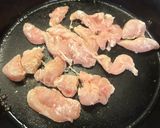 Foto del passaggio 2 della ricetta Pollo ai funghi