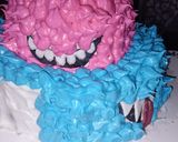 Foto del paso 7 de la receta: Torta monstruitos!! Para Isabella y Bianca!! Feliz día de la niñez!!❤️❤️❤️