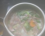 Foto langkah ke 3 dari resep Sup ayam pockcoy.