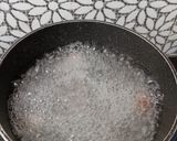 Foto langkah ke 2 dari resep Sayur Bening Bayam Wortel.