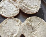 A picture of step 2 of Pork Burger.
