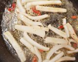 A picture of step 5 of My Salt & Pepper Squid.
