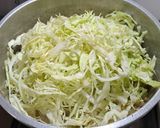Foto del paso 2 de la receta: Tortilla de repollo con jamón al horno