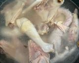 Foto langkah ke 2 dari resep Sop Kuah Ayam Pak Min Klaten.