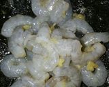 Foto langkah ke 3 dari resep Udang goreng crispy.