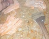 Foto del paso 10 de la receta: Salmón en salsa de gambas con angurinhas