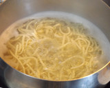Foto del paso 2 de la receta: Spatzle con salsa de Emmental