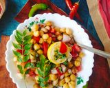 A picture of step 3 of Easy Chana masala chaat 😋 (Healthy Breakfast).