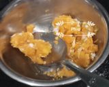 Foto langkah ke 3 dari resep Salted egg fried chicken - ayam goreng telur asin.