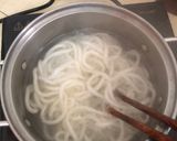 Hình bước làm 1 của món Mỳ udon xào thịt bò