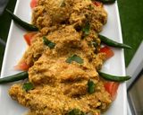 A picture of step 5 of Chicken bhuna.