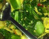 Foto langkah ke 7 dari resep Tumis jagung dan pokcoy petai.