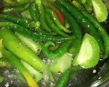 Foto langkah ke 2 dari resep Sambal Teri Medan Cabe Ijo.