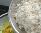 A picture of step 4 of Aloo Poha / Kanda Poha.