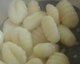 Foto del paso 5 de la receta: Gnocchi veganos con salsa de castaña y kale 🥬