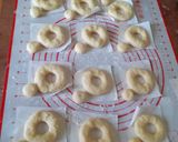 Foto langkah ke 8 dari resep 20. Donat Tergampang yang pernah kubikin (Recook).