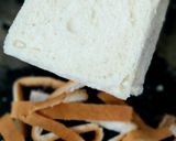 Hình bước làm 4 của món BÁNH NHÂN TÁO QUẾ (VỎ LÀM TỪ BÁNH MÌ Sandwich)