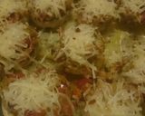 Foto del paso 7 de la receta: Champiñones rellenos en cama de patatas con tomillo y orégano