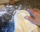 Foto del paso 5 de la receta: Técnicas de cocina: Amasado y armado de pan