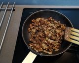 Foto del paso 3 de la receta: Paté de Champiñón al oporto