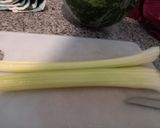 Foto del paso 1 de la receta: Licuado de apio, sandía, pepino y limón