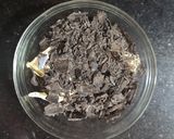 Une image de l'étape 3 de Carrés céréales chocolats.