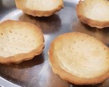 A picture of step 3 of Mini Tart Shells.