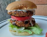 Foto del paso 9 de la receta: Patties de frijoles y berenjena veganas😜🍔🥪