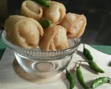 Foto langkah ke 6 dari resep *risol mini*.