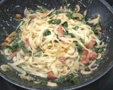 Une image de l'étape 4 de Tagliatelles sauce bleu.