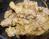 A picture of step 4 of Dahi chicken.