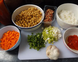 Foto del paso 1 de la receta: Potaje de garbanzos con arroz y verduras