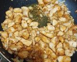 Foto langkah ke 5 dari resep Tumis Ayam Kentang Yummy.