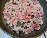 Foto langkah ke 2 dari resep Tumis kentang daging sederhana untuk bekal anak.
