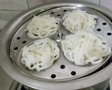 ઈડિયાપમ(idiyappam racipe in gujrati) રેસીપી સ્ટેપ6ફોટો