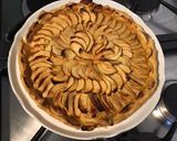 Une image de l'étape 6 de Tarte aux pommes toute simple (pommes Canada du jardin et pâte semi feuilletée maison).
