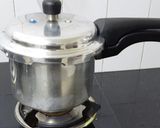 A picture of step 3 of Rajma Chawal.