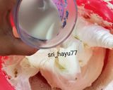 Foto langkah ke 4 dari resep Bolu Susu Marmer Kukus.