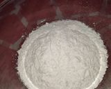 A picture of step 1 of Heart shaped Orange almond cake.