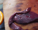 Foto del paso 2 de la receta: Hígado encebollado hasta para'los chamacos