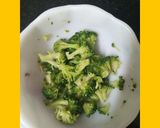 A picture of step 8 of Broccoli soup.
