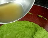 A picture of step 4 of Broccoli Almond Soup.