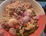 รูปขั้นตอนการทำที่ 3 ของ ยำกระเจี๊ยบหมูสับกุ้งไข่ต้ม🥚