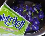 Foto langkah ke 1 dari resep Es Jelly Telang Rasa Kelapa Muda.